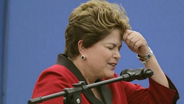 Presidente-Dilma-Rousseff-recebe-atletas-em-Brasilia-em-13-de-agosto-size-598
