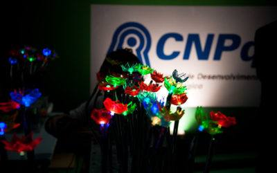 Sem dinheiro, CNPq deve suspender pagamento de bolsas